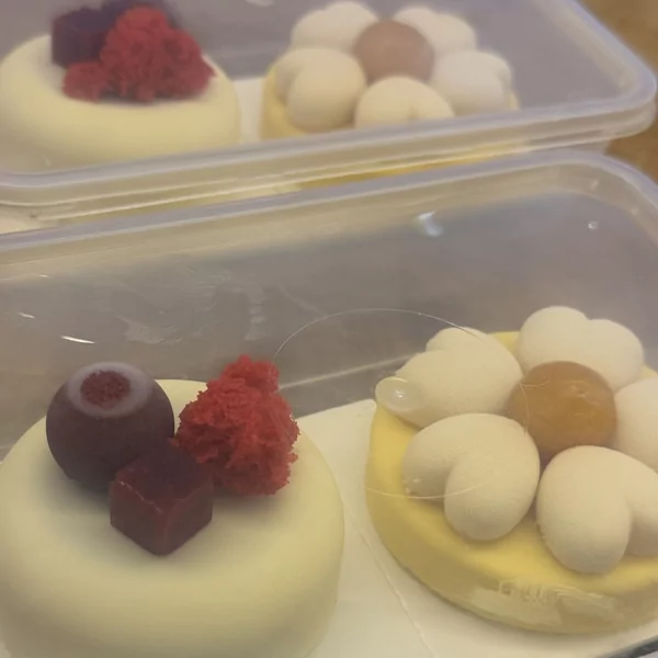 Patisserie box